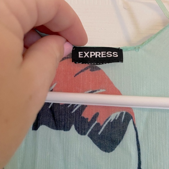 Express Tropical Print Kimono - Picture 2 of 4